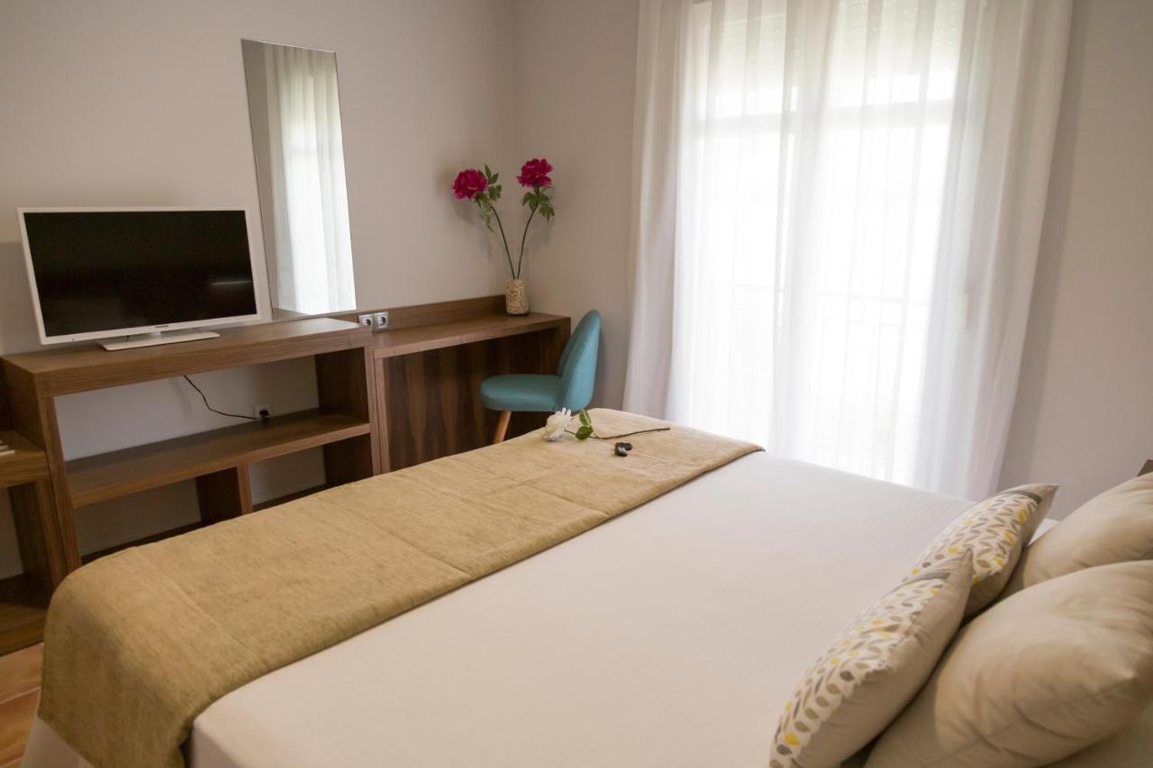 Hostal Pradaria Asador & Alojamiento Arcas エクステリア 写真
